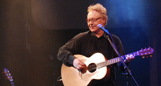 Paul Brady to play Swinford’s Siamsa Seipeil